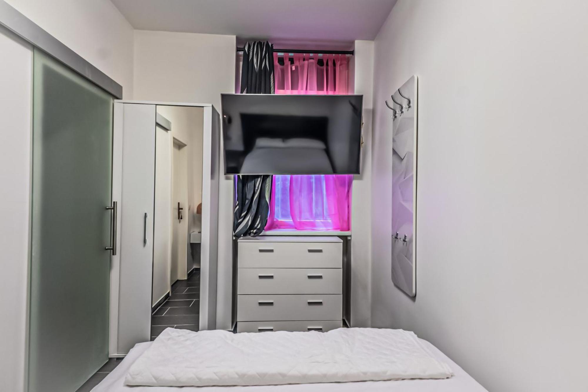 One Way Apartamento *